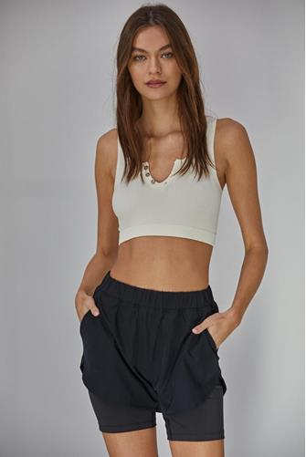 Seamless Button Henley Crop Tank CREAM