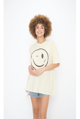 Winky Face Oversized Tee YELLOW